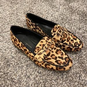 Antonio Melani Flats